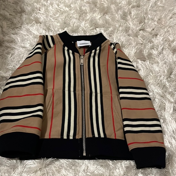 Burberry Jacket size 2 year